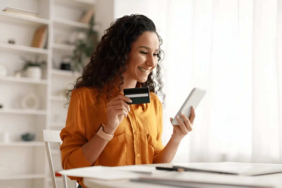 Gen Z shopping online