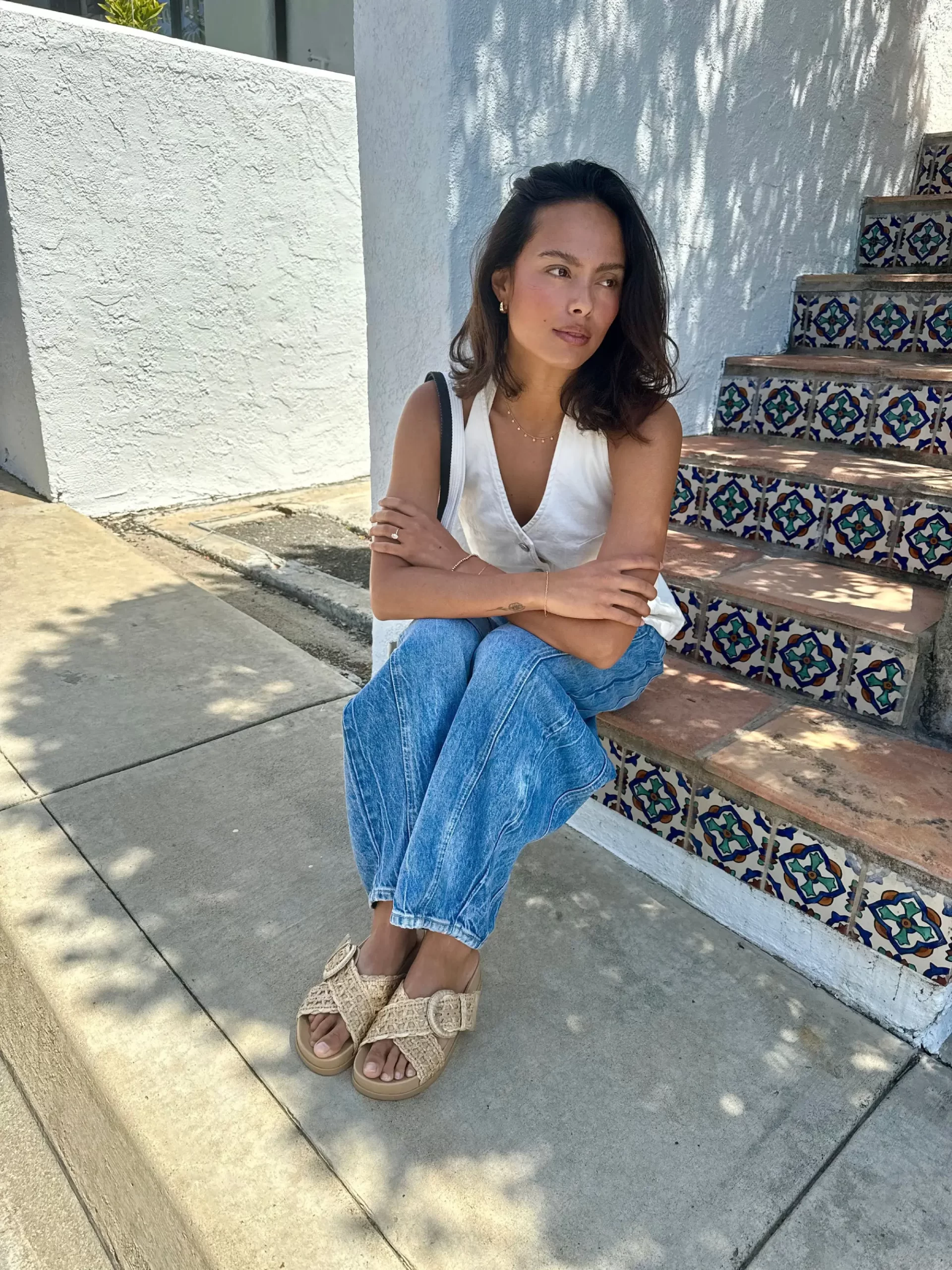 Girl wearing stylish cloaths