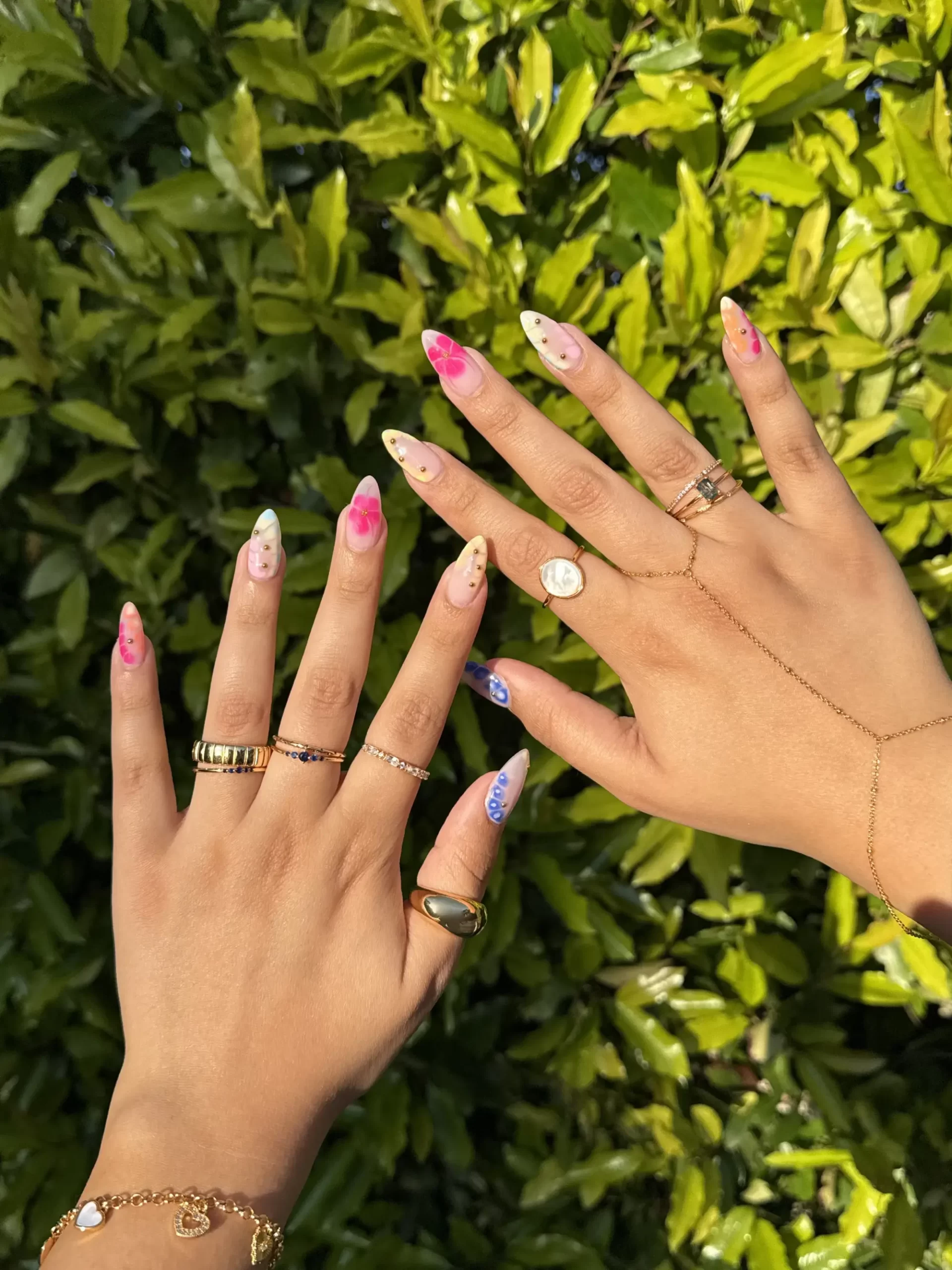 girl showing nail art